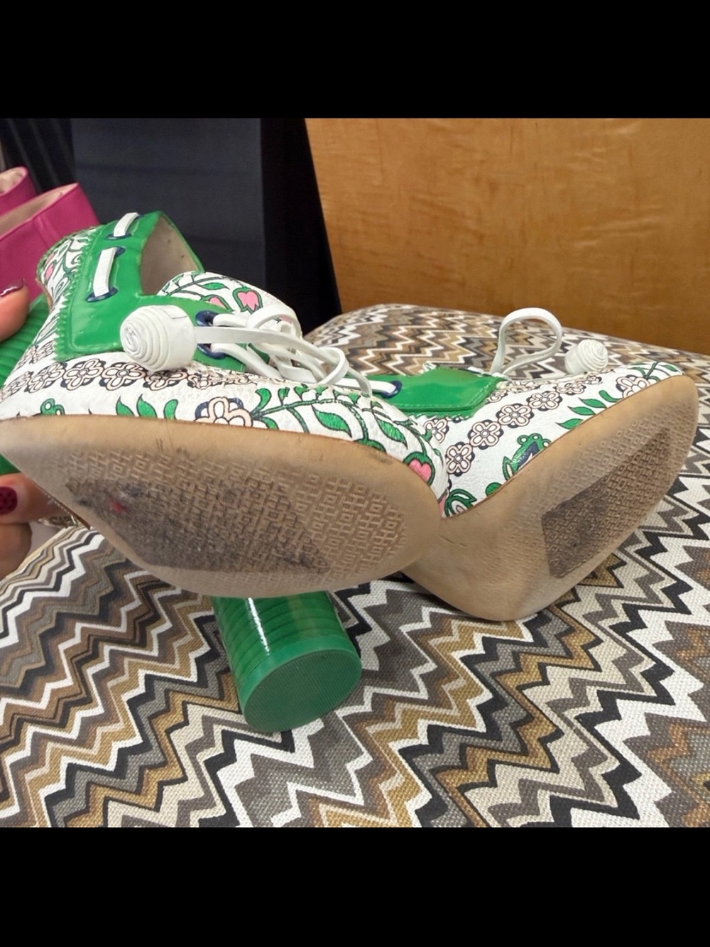 Tory Burch Green and White Floral Lace-Up Block Heel Pumps - Picture 9 of 10